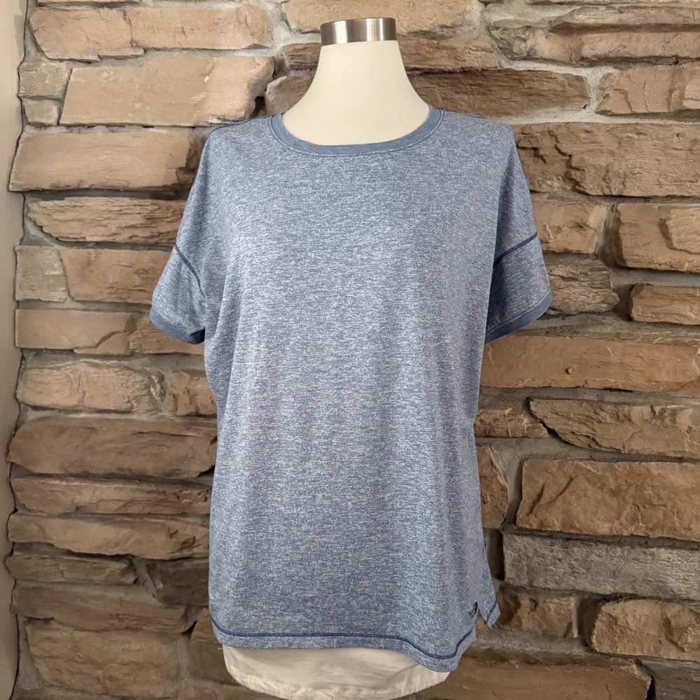 The North Face Women's XXL Short Sleeve Performance Shirts Lot of 2 Blue Black